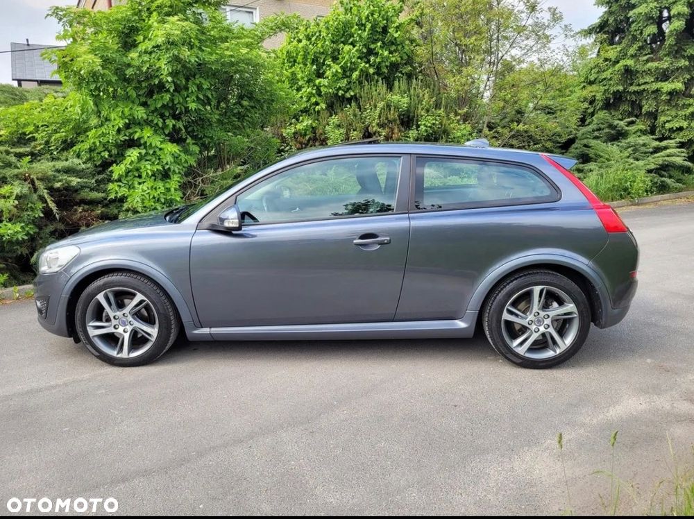 Volvo C30 D2 DRIVe Momentum Start-Stop - 2