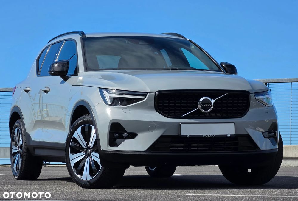 Volvo XC 40 T4 Plug-In Hybrid Plus Dark - 13