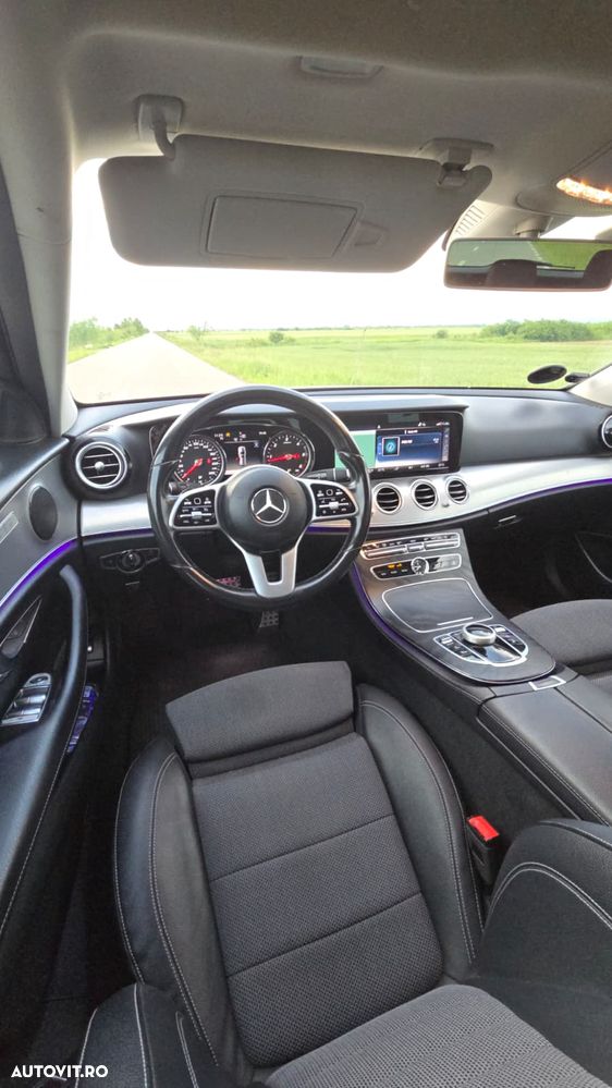 Mercedes-Benz E 220 d T-Modell Aut - 9
