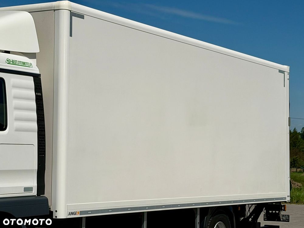 MAN TGM 15.250 / KONTENER / WINDA / 18 EUROPALET / SYPIALKA / AUTOMAT / EURO 6 / 2019 ROK / 7 505 KG ŁADOWNOŚCI / SPROWADZONY - 16
