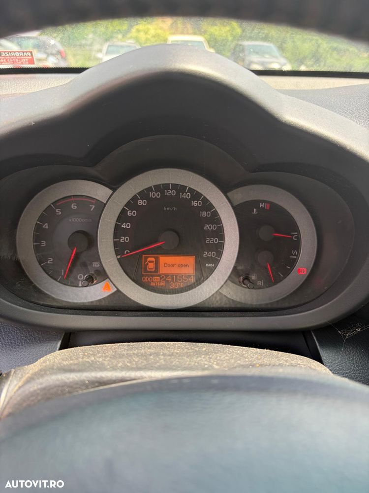 Toyota RAV4 2.2 D-CAT 4x4 Sol - 5