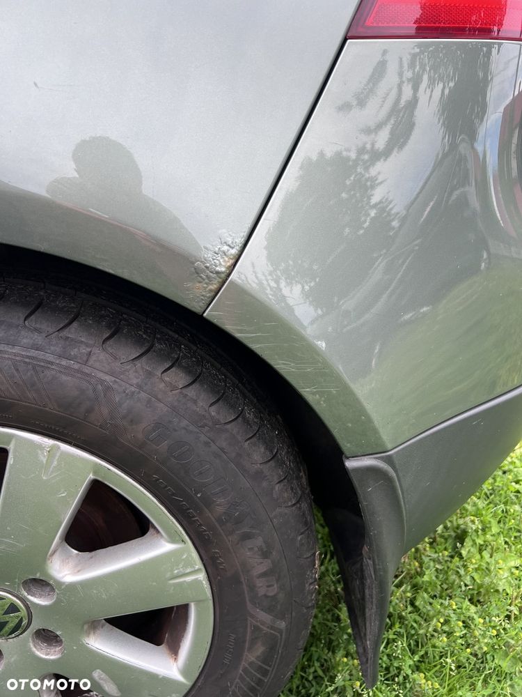 Volkswagen Golf 1.6 FSI Trendline - 14
