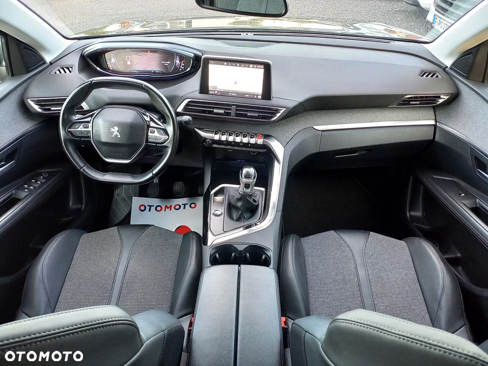 Peugeot 3008 BlueHDi 130 Stop & Start Allure Business-Paket - 24