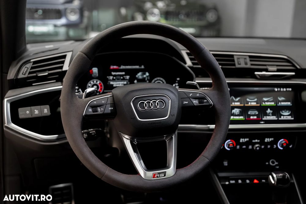 Audi RS Q3 RSQ3 Sportback quattro S tronic - 30