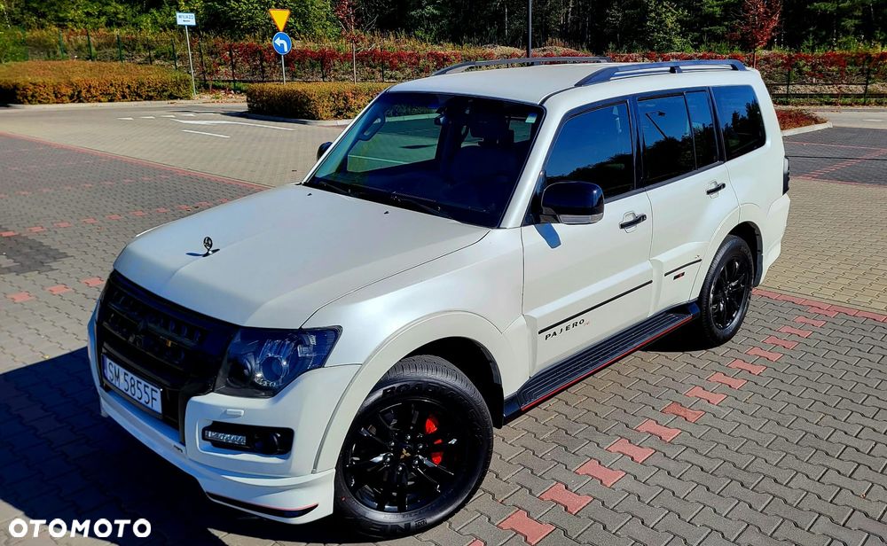 Mitsubishi Pajero - 11