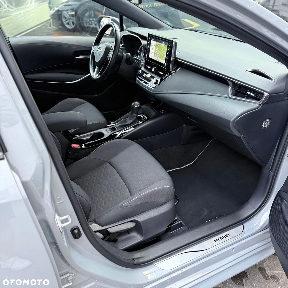Toyota Corolla 1.8 Hybrid Comfort - 21