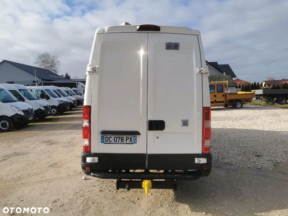 Iveco Daily 35C15 blaszak 3.0-150KM blizniak L3H3 długi Hak - 7