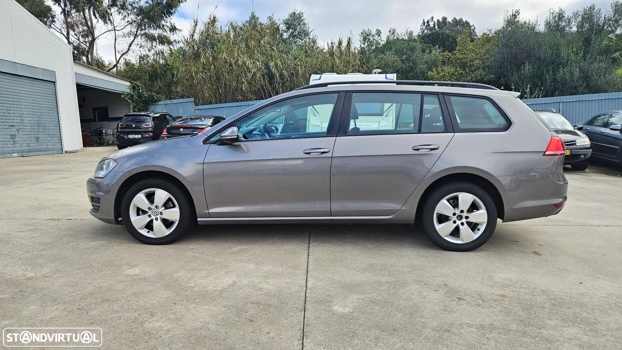 VW Golf Variant 1.6 TDi Highline - 8