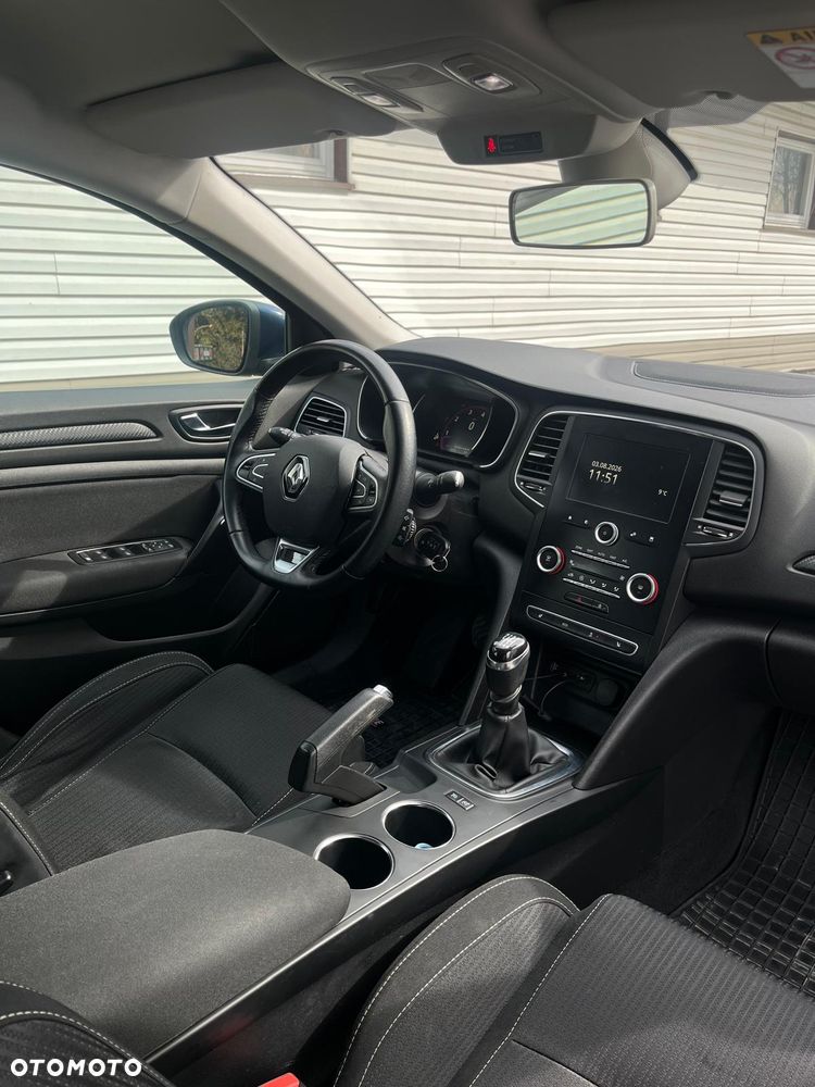 Renault Megane ENERGY TCe 130 EXPERIENCE - 18