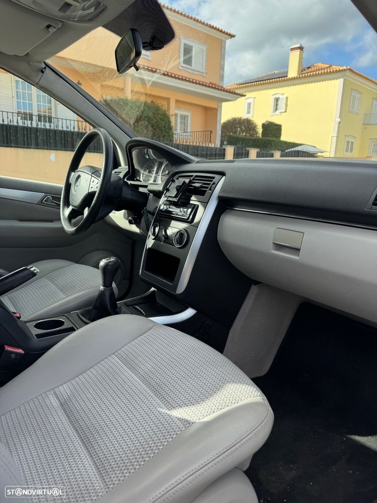 Mercedes-Benz B 150 BlueEFFICIENCY - 9