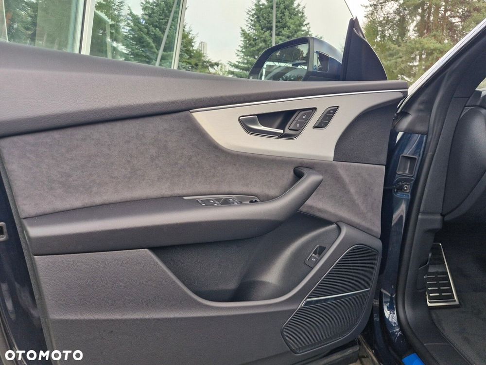 Audi Q8 50 TDI mHEV Quattro Tiptronic - 14