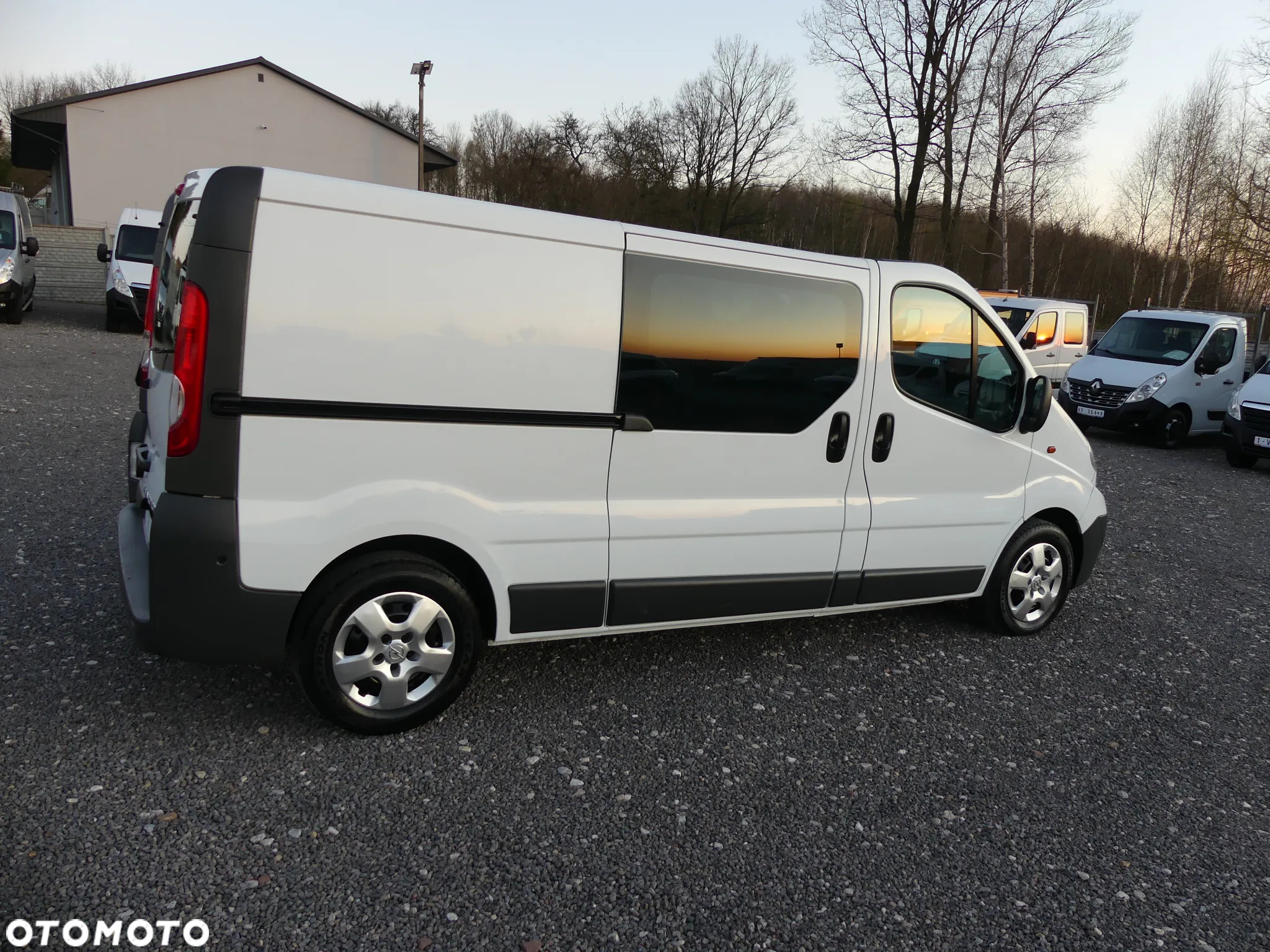 Opel VIVARO 2.0CDTI*115KM*2013r. - 33
