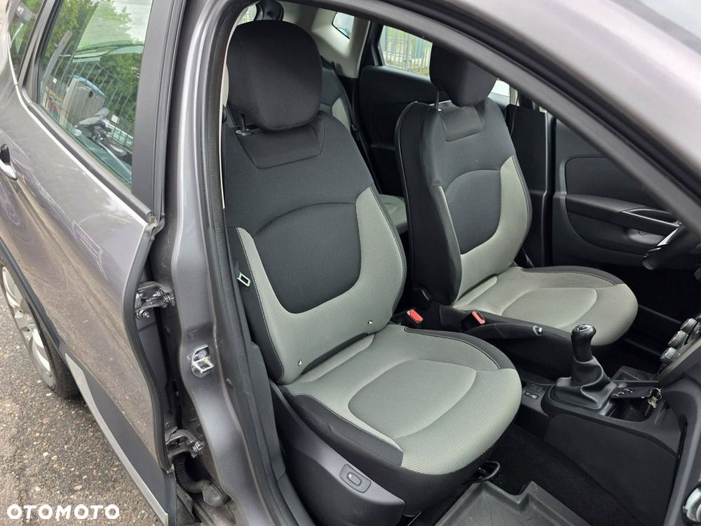 Renault Captur (ENERGY) TCe 90 LIFE - 24