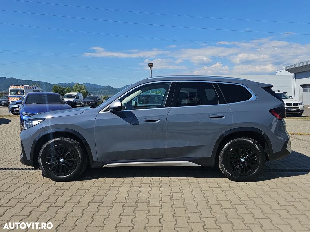 BMW X1 2022 — imagine 4
