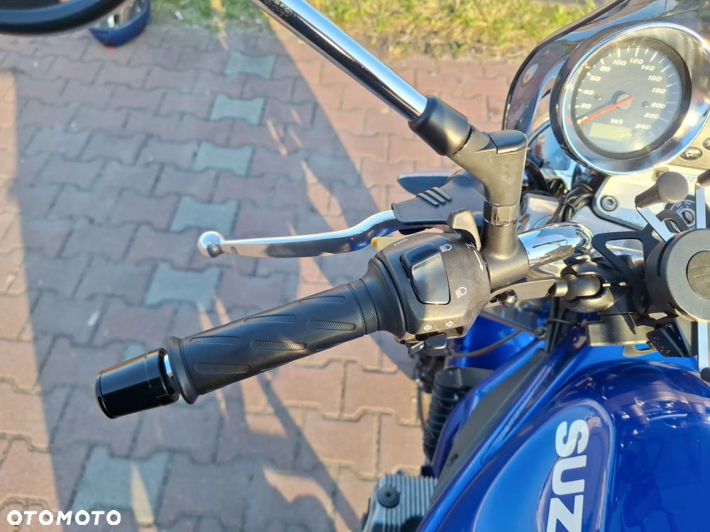 Suzuki Bandit - 22