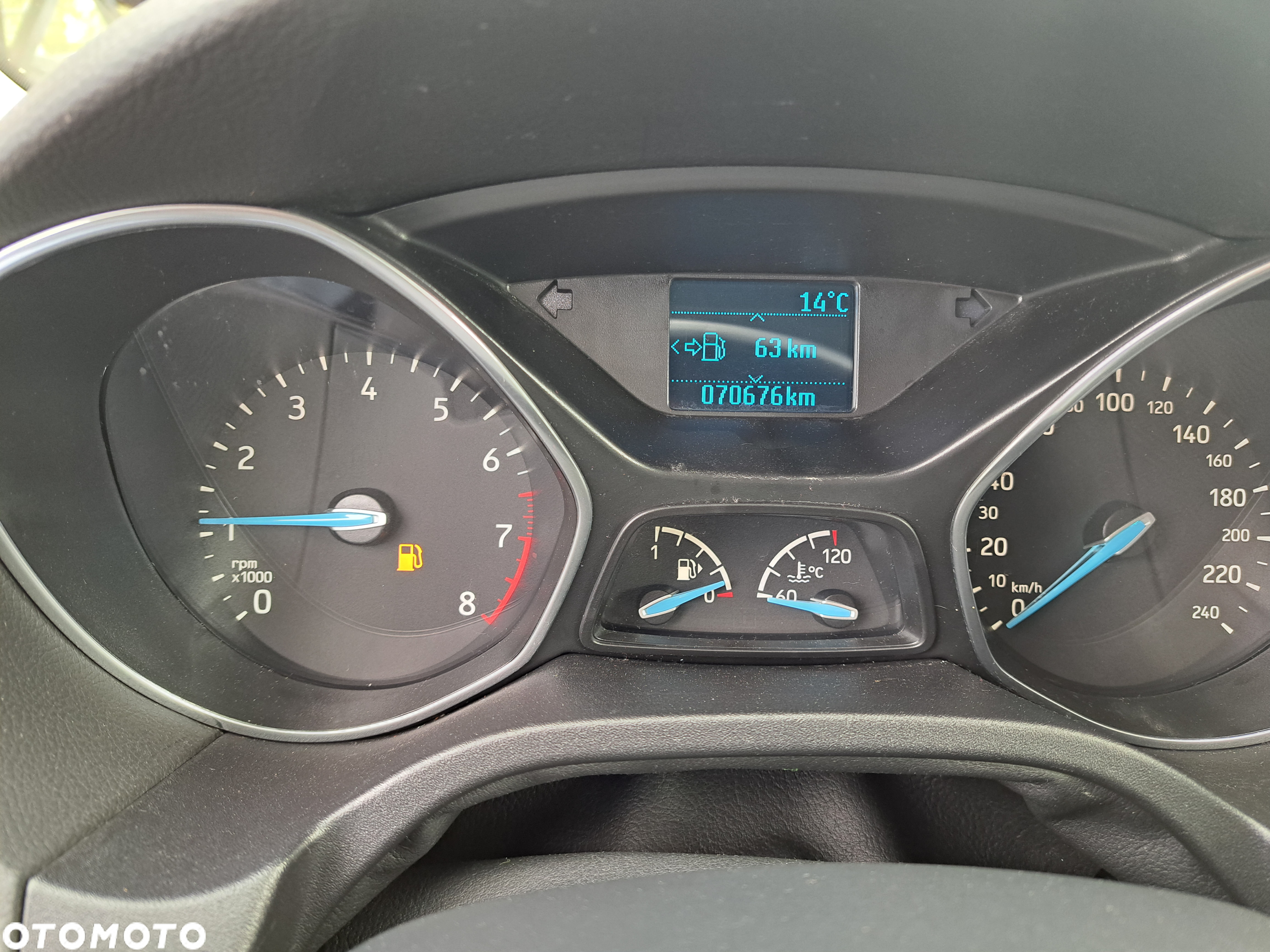 Ford Focus 1.0 EcoBoost Trend - 32