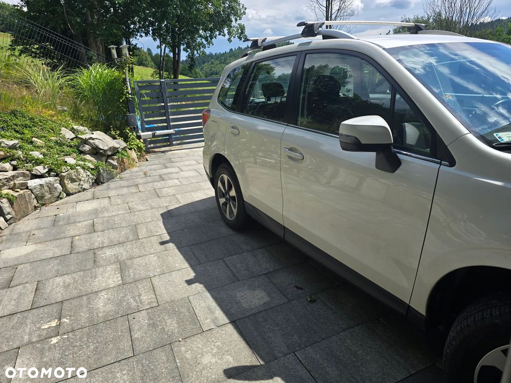 Subaru Forester 2.0 i Exclusive (EyeSight) Lineartronic - 2