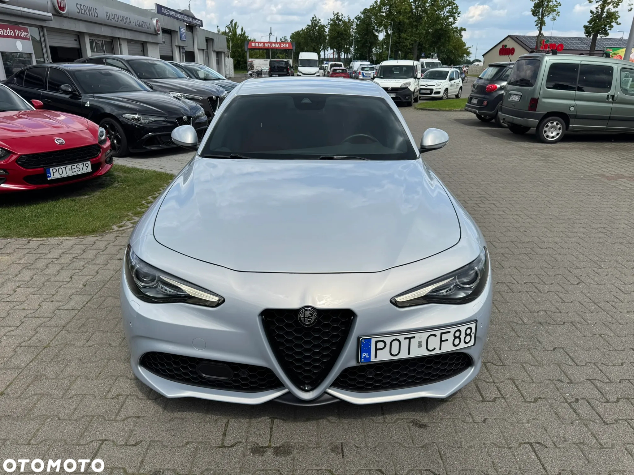 Alfa Romeo Giulia 2.0 Turbo 16V AT8 Veloce - 4