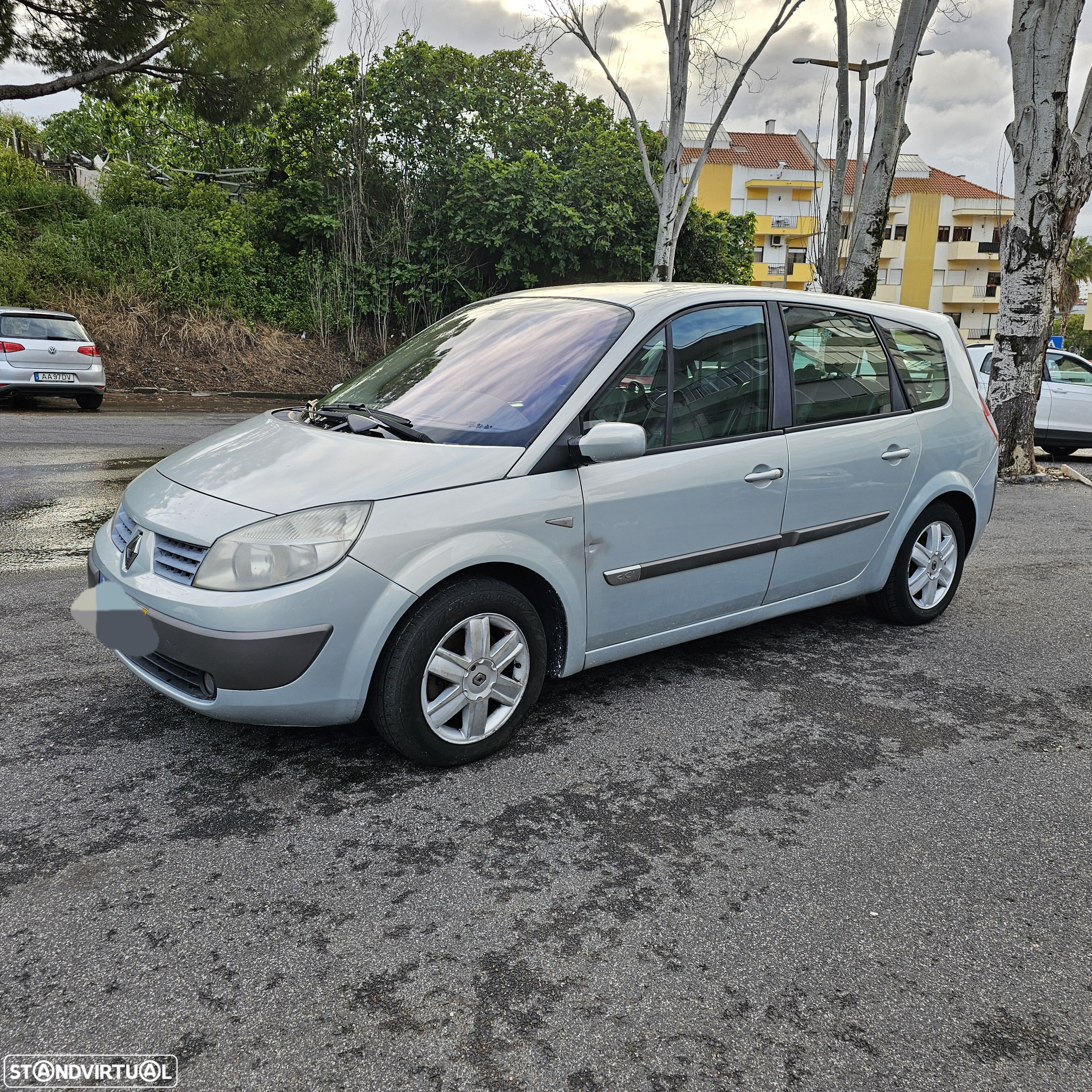 Renault Grand Scénic 1.5 dCi Confort Privilège - 1