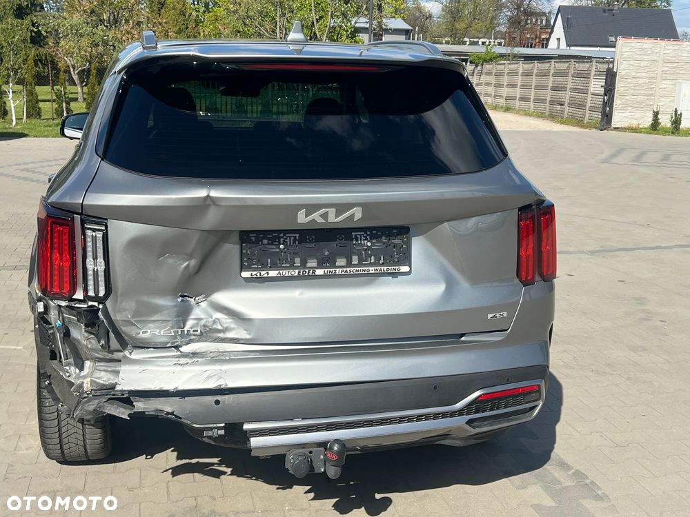 Kia Sorento - 8