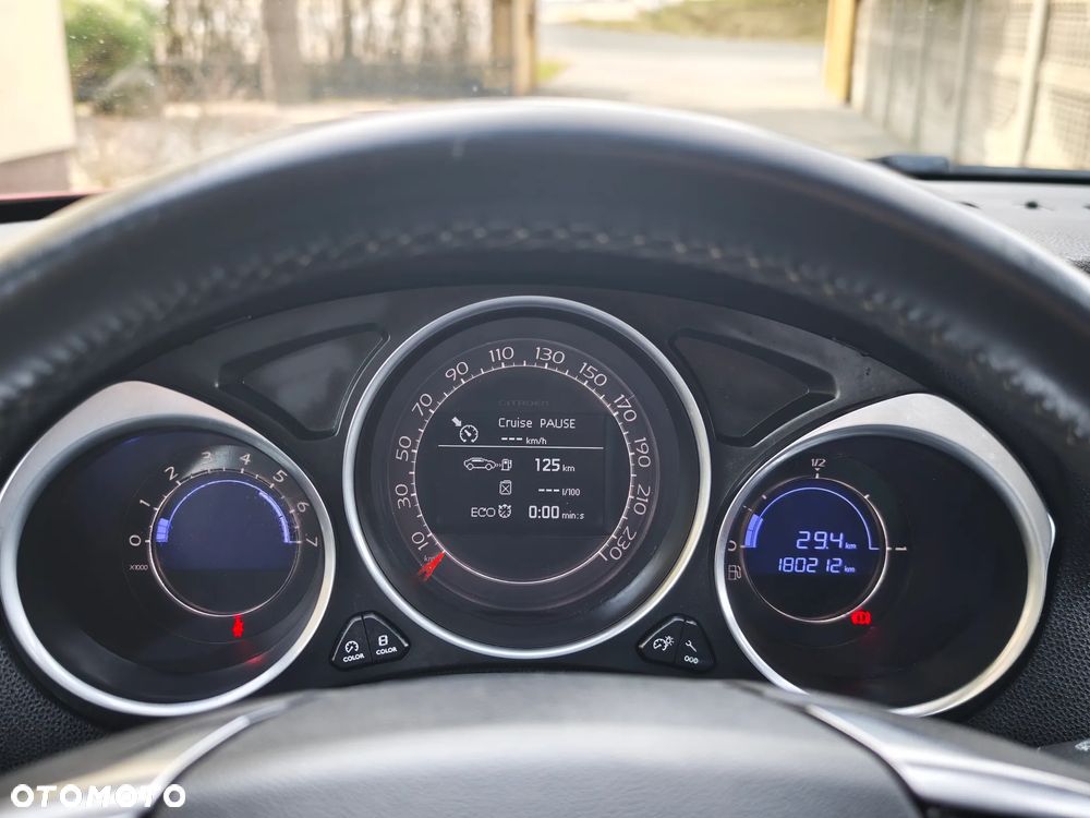 Citroën DS4 BlueHDi 150 S&S SoChic - 16