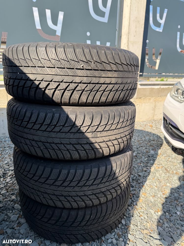 BMW Seria 3 320d Aut. - 30