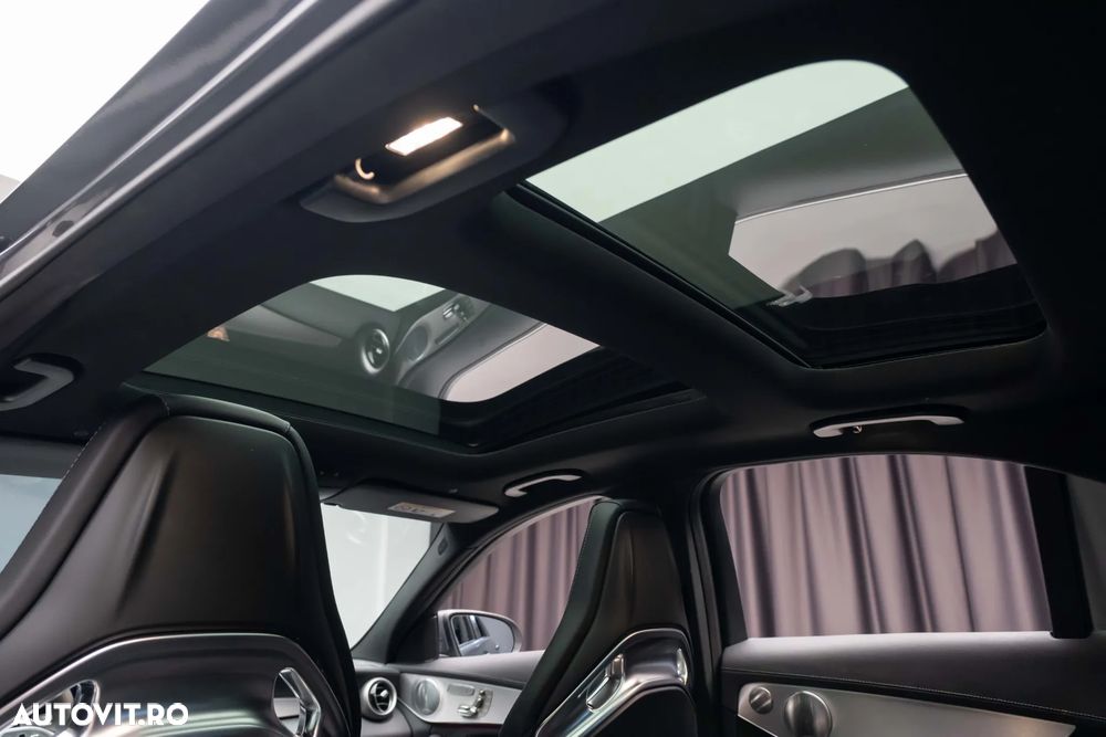 Mercedes-Benz C 63 AMG S AMG Speedshift MCT 9G - 33