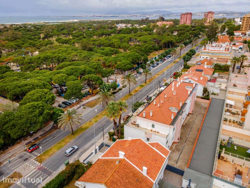 Moradia T4 na Costa da Caparica com piscina - Grande imagem: 4/60