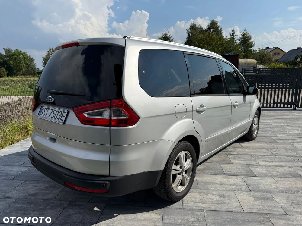 Ford Galaxy - 4