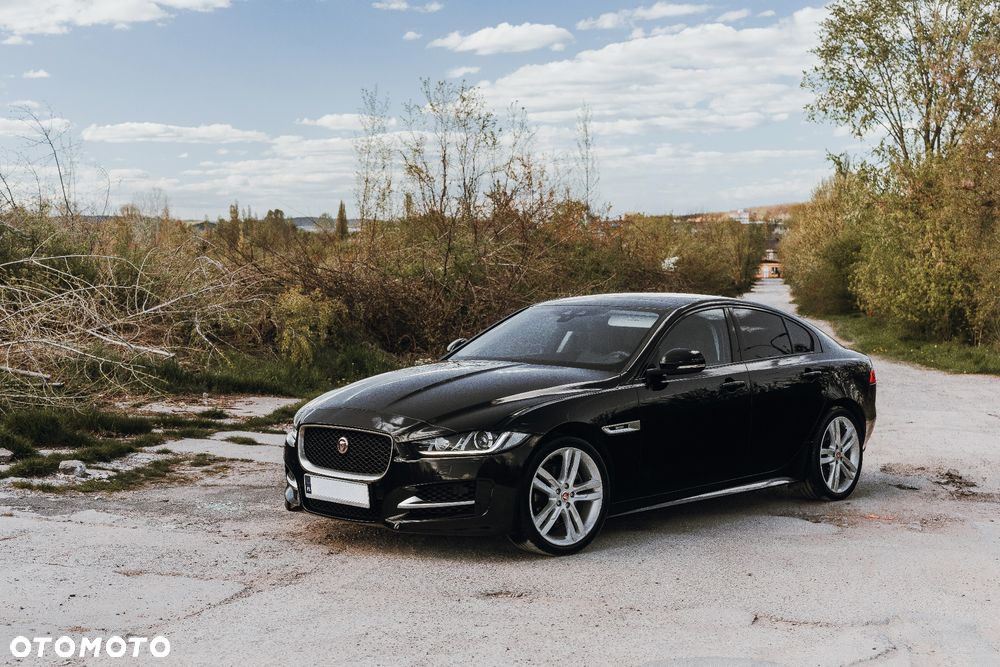 Jaguar XE 20d R-Sport - 2