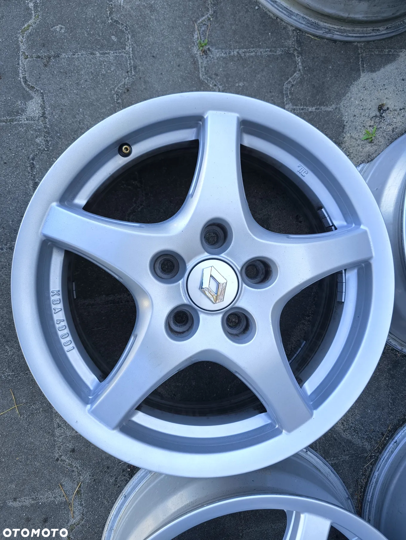 Renault 5x114,3 ET40 Alufelgi Alu felgi 16 KBA49091 - 3