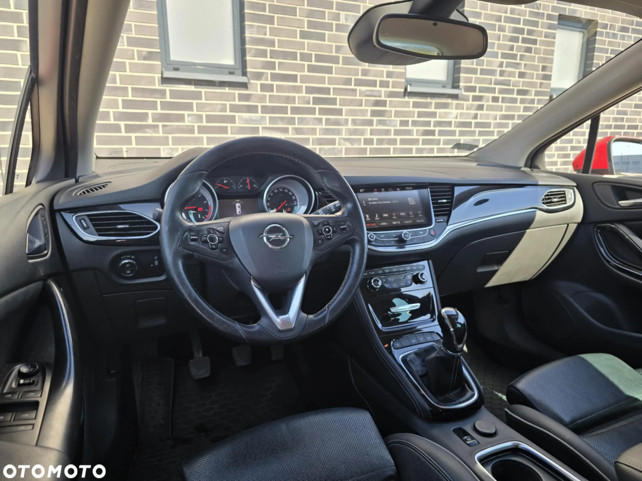 Opel Astra 1.4 Turbo Innovation - 31