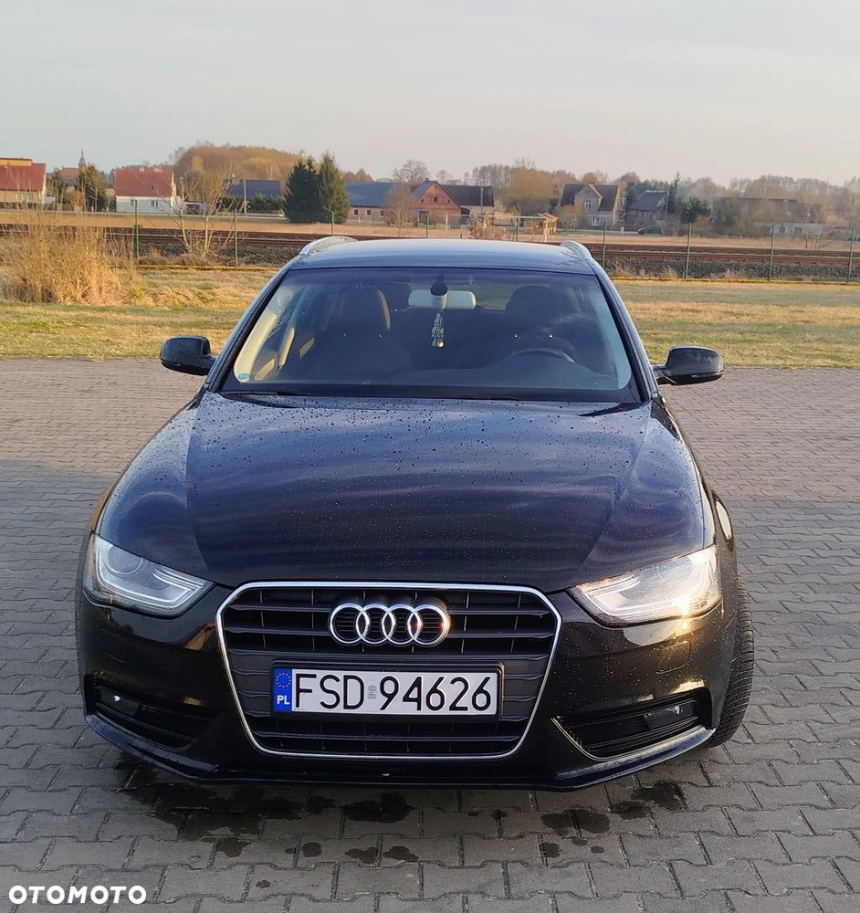 Audi A4 Avant 2.0 TDI Multitronic - 8