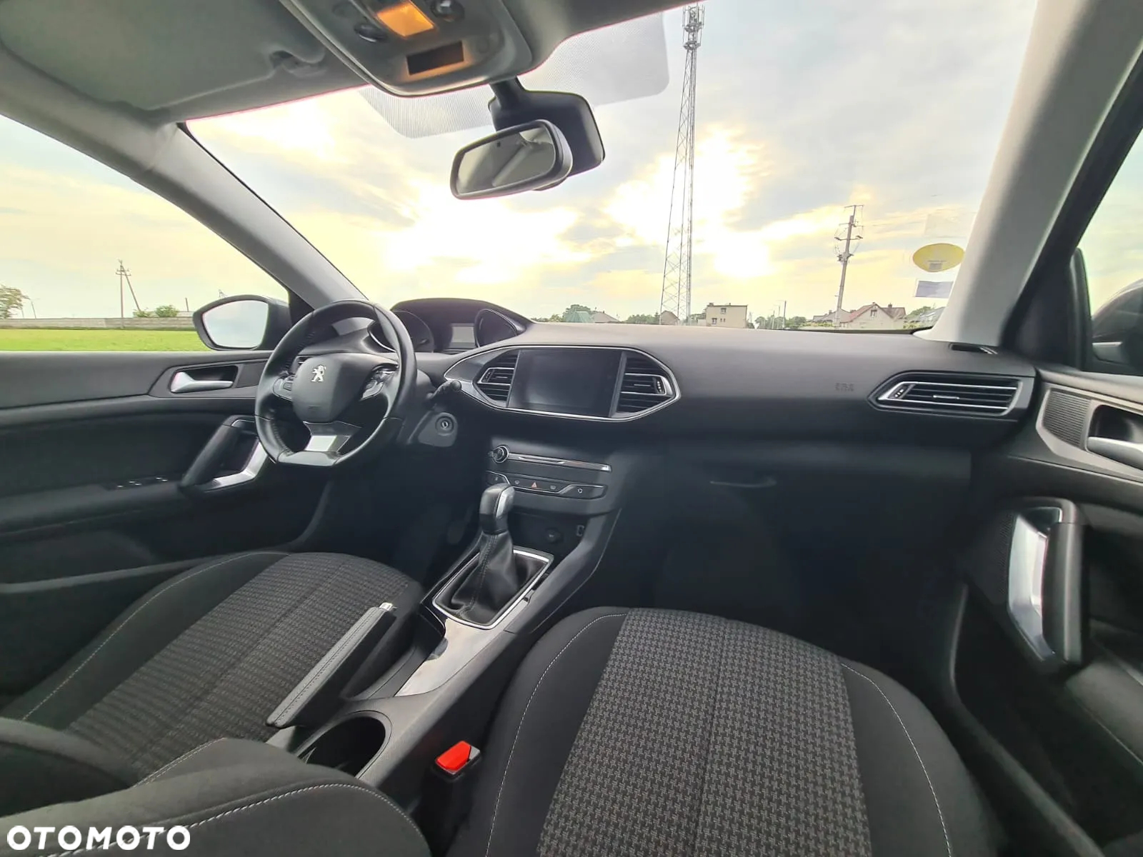 Peugeot 308 1.6 BlueHDi Business Line S&S - 17