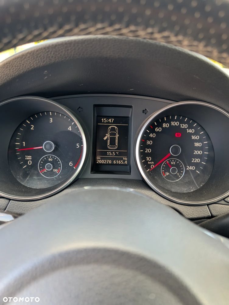 Volkswagen Golf 2.0 TDI DPF Highline - 21