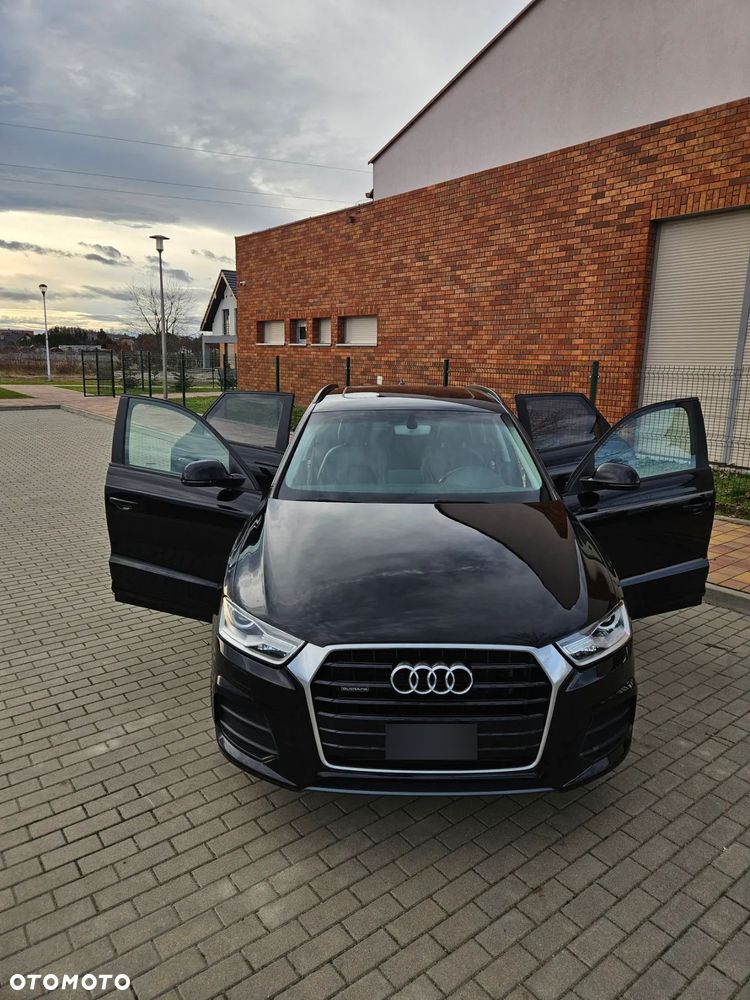 Audi Q3 40 TFSI Quattro S tronic - 2