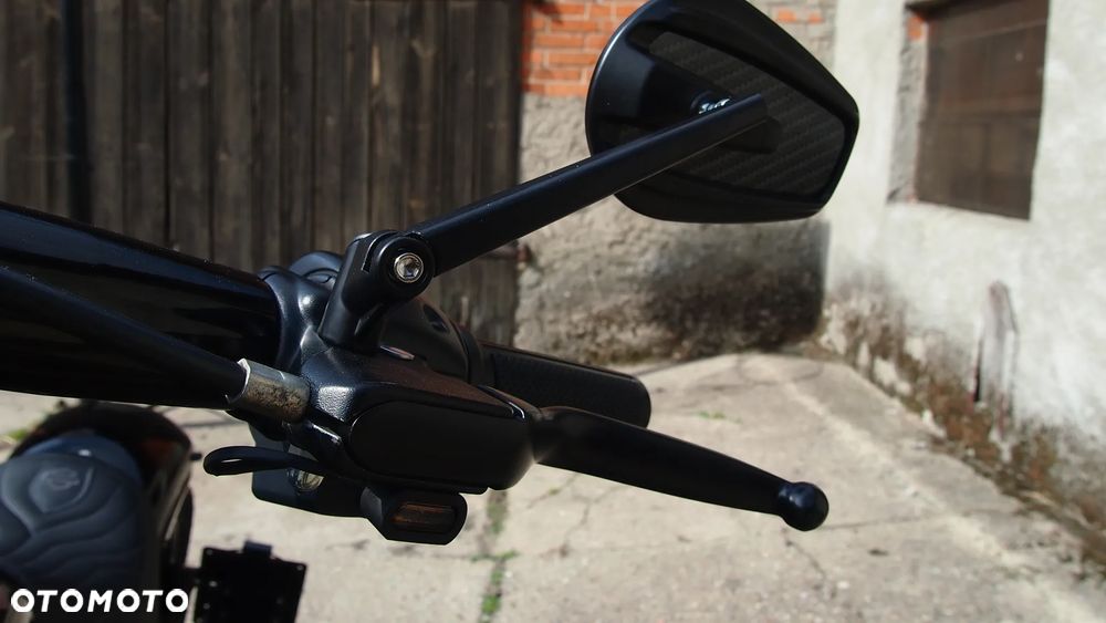 Harley-Davidson Softail Standard - 21