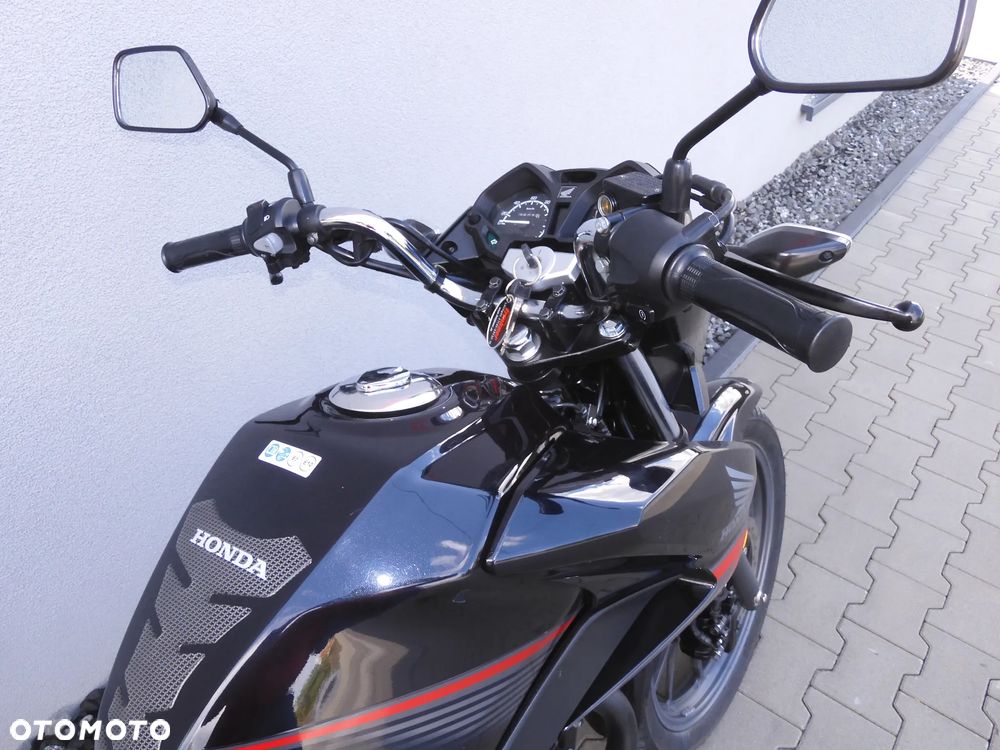 Honda CBF - 10