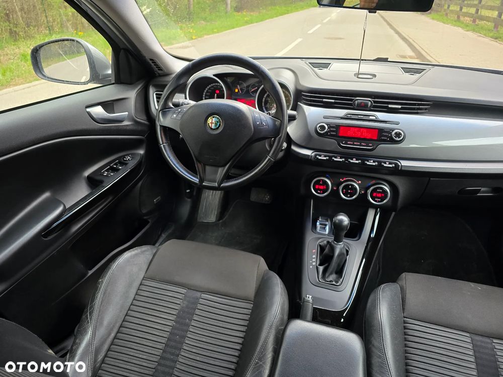 Alfa Romeo Giulietta 1.4 TB 16V Multiair TCT Turismo - 19
