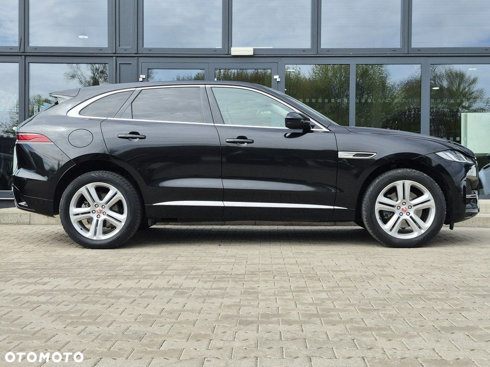 Jaguar F-Pace - 6