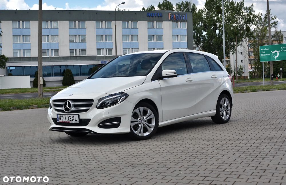 Mercedes-Benz Klasa B 200 7G-DCT Urban - 2