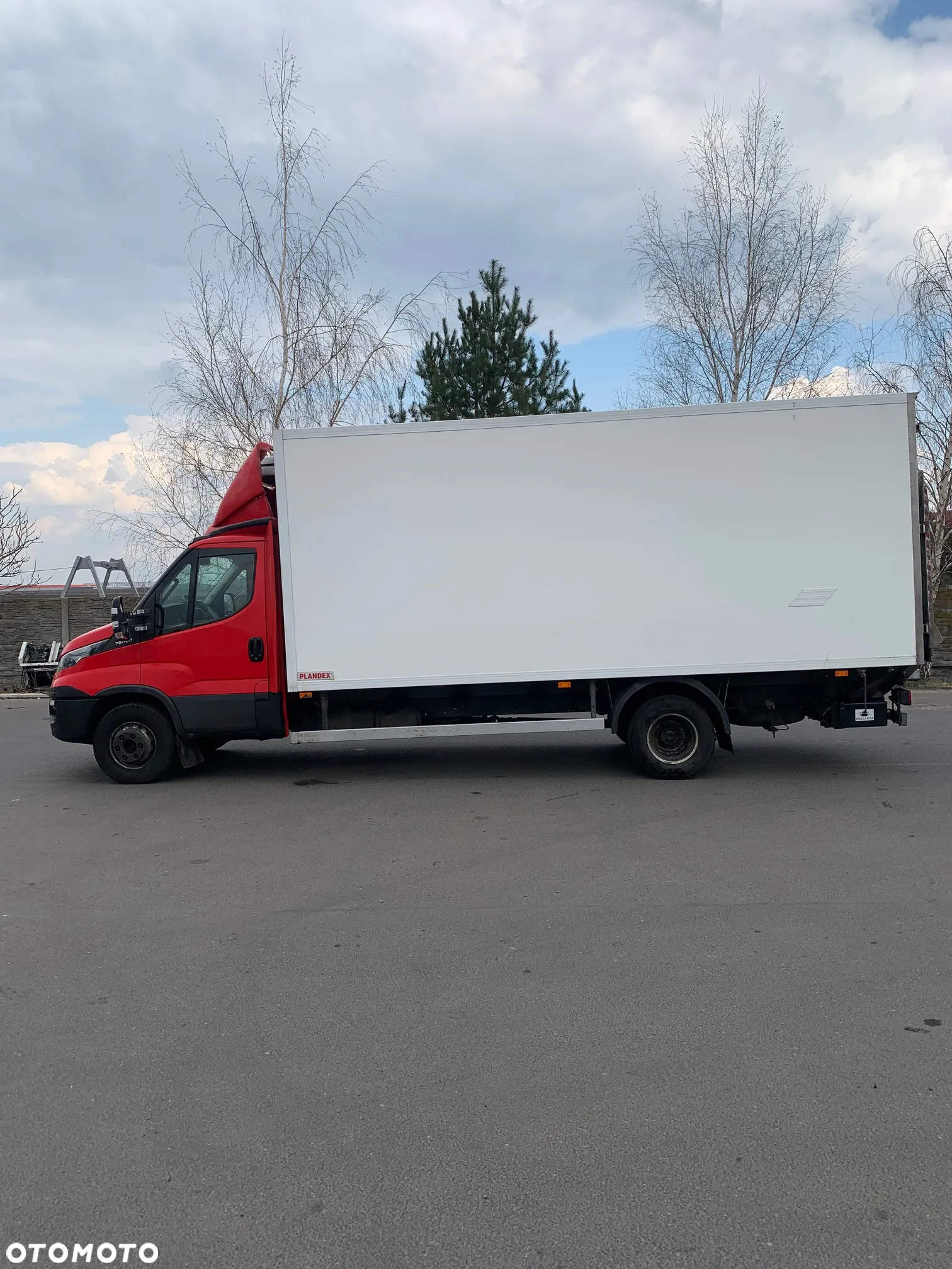 Iveco DAILY - 8