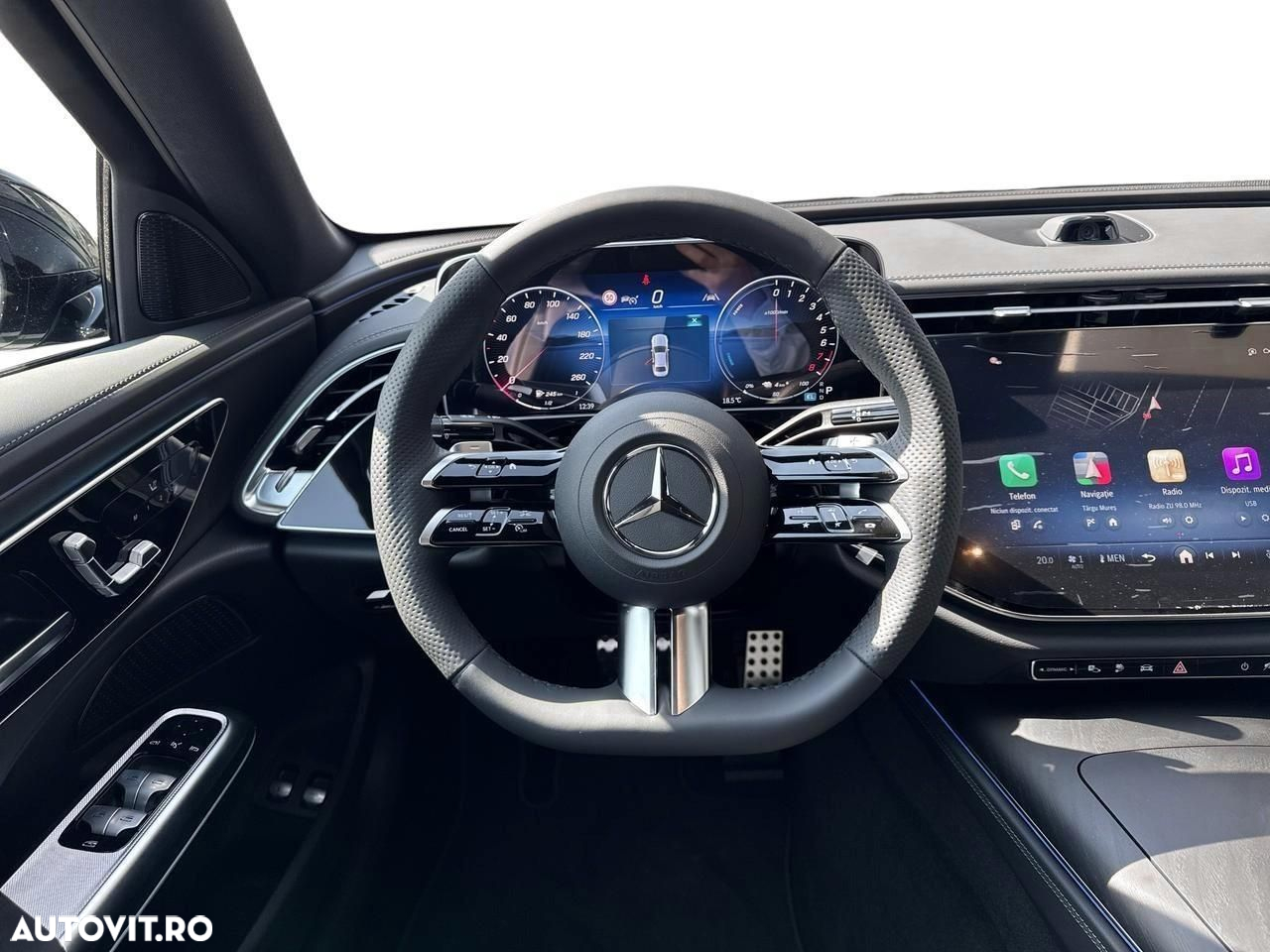 Mercedes-Benz E 300 4MATIC Aut. - 8