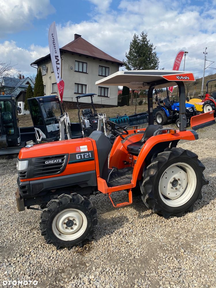 Kubota GT 21 Mini Traktor KUBOTA 4x4 - 2