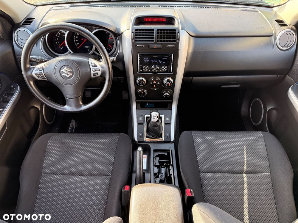 Suzuki Grand Vitara - 12