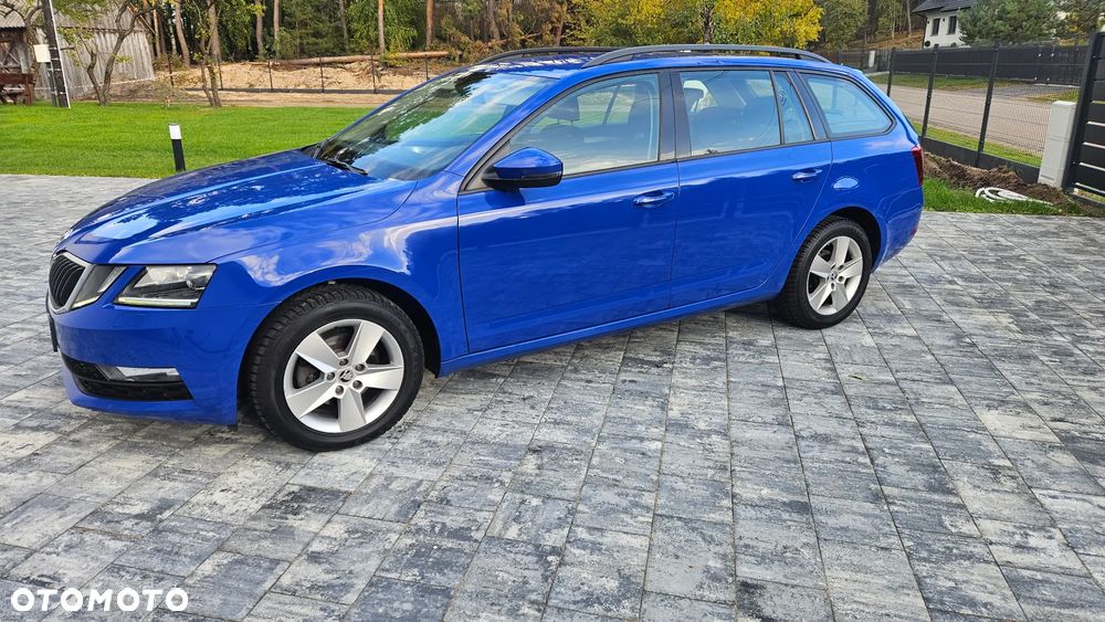 Skoda Octavia 1.6 TDI Ambition DSG - 22