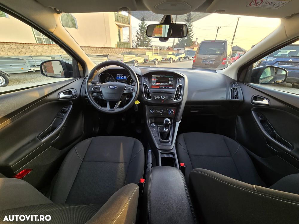 Ford Focus 1.5 TDCi DPF Start-Stopp-System Trend - 6