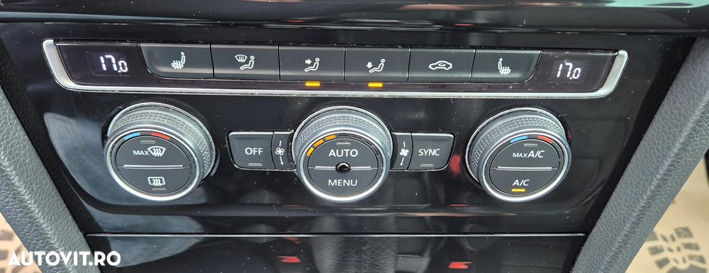 Volkswagen Golf 1.6 TDI Highline - 8