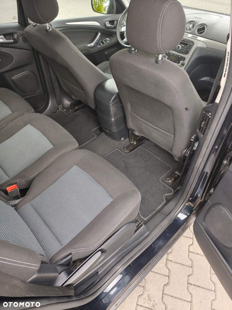 Ford S-Max 2.0 TDCi DPF Champions Edition - 10