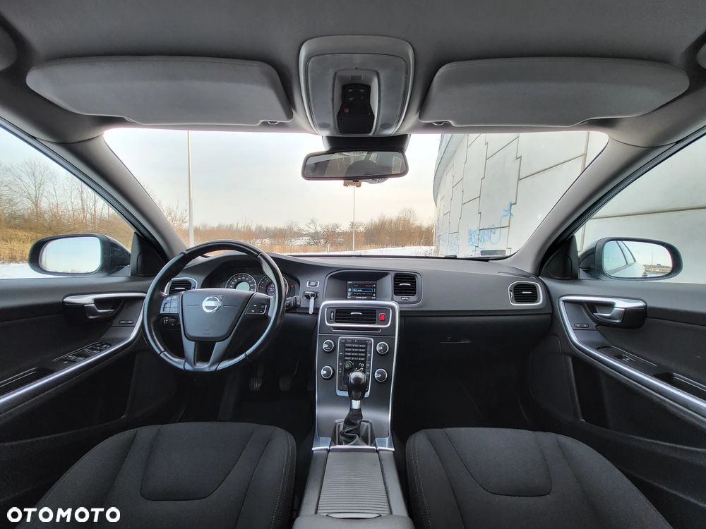 Volvo V60 - 15